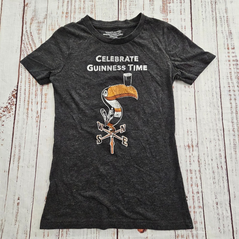 Celebrate Guiness Time Gray Short Sleeve Cotton Blend T-Shirt Women's S